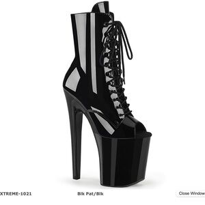 Pleaser Platform Boots NWT- Black Patent Leather